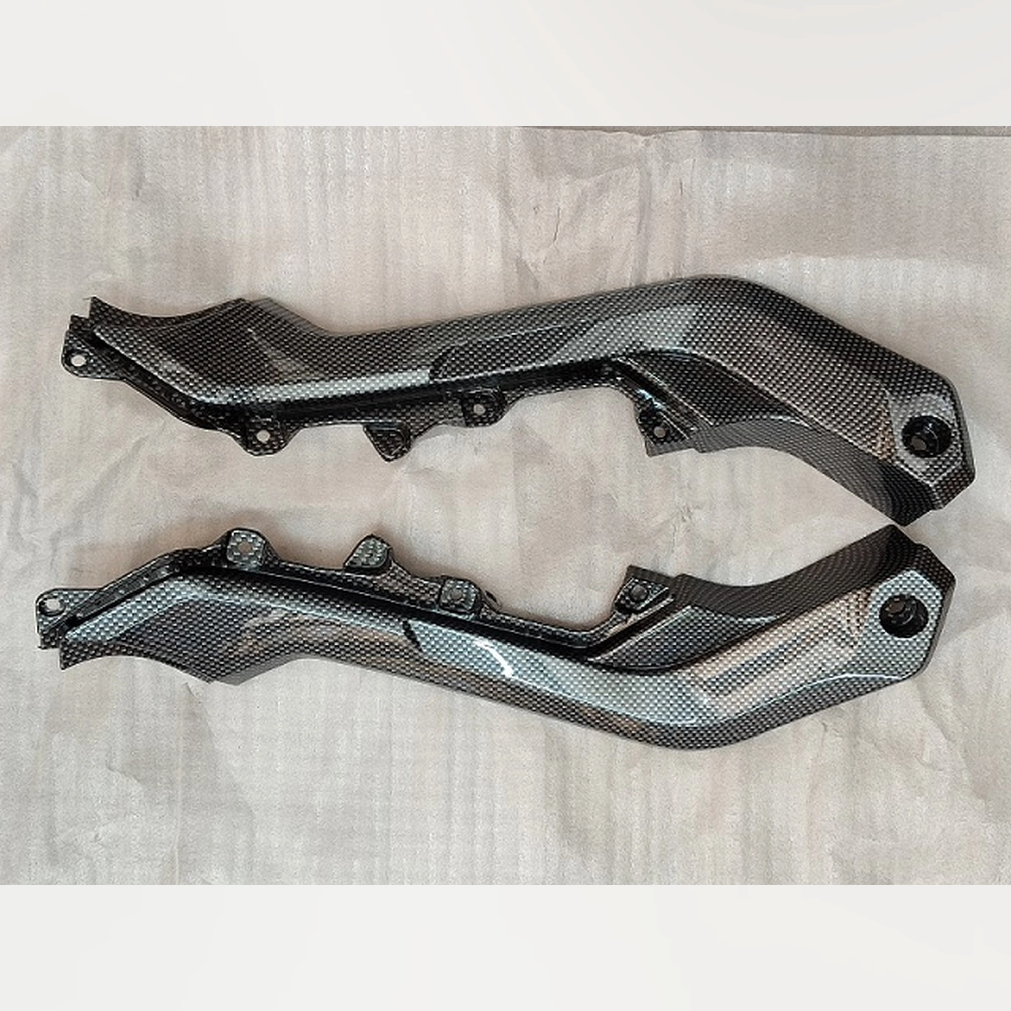 ARORA CR250 SAĞ YAN PANEL İÇ PLASTİĞİ ÜST #CR250 - 106